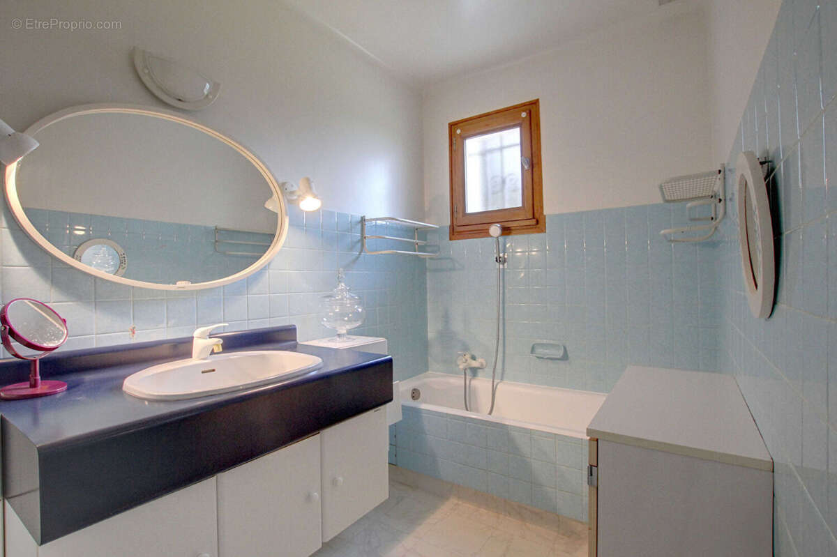 Maison à SAINT-EUSEBE