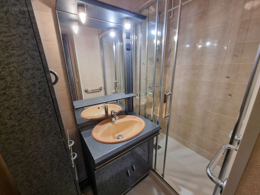 Appartement à MAISONS-ALFORT