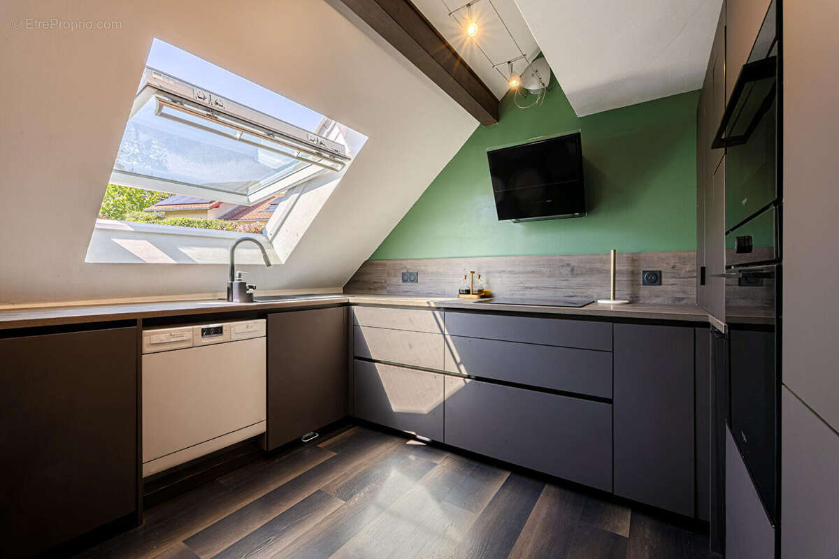 Appartement à POISY