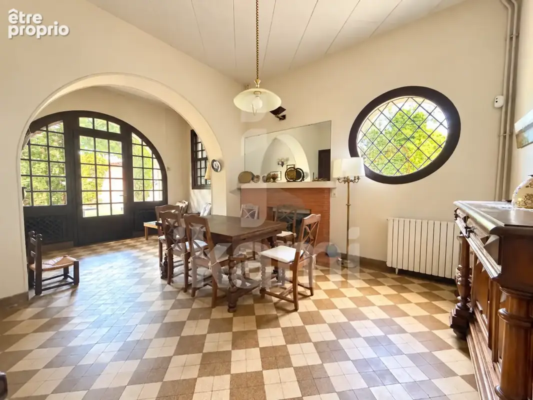 Maison de Maître d’Exception au Cœur de Salles   Parc, Piscine & Maison Indépendante - photo 3