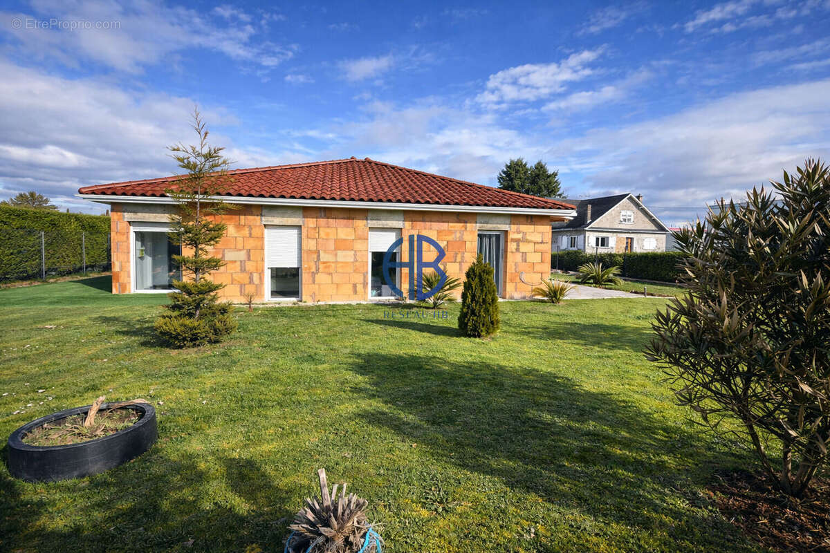 Maison à MARCILLOLES