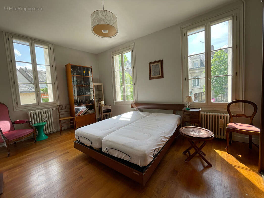 Maison à MONTRICHARD