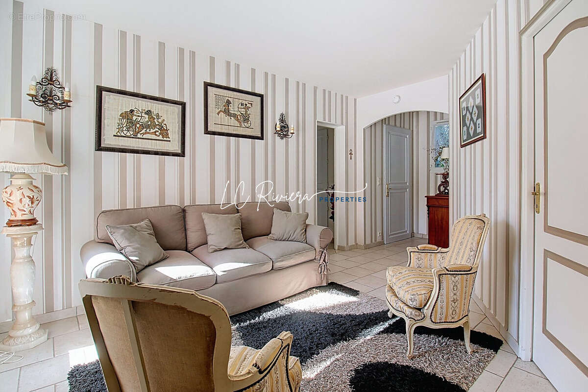 Maison à SAINT-RAPHAEL