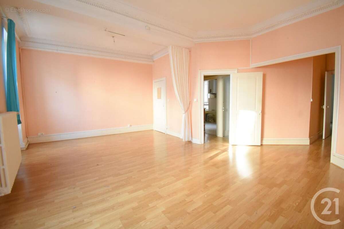 Appartement à VICHY