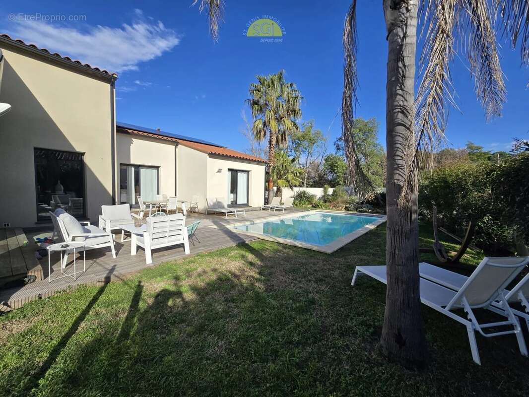 Maison à SAINT-GENIS-DES-FONTAINES