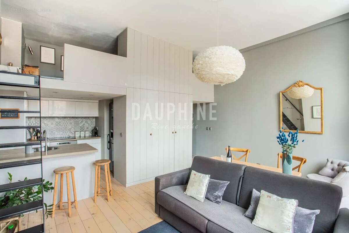 Appartement à PARIS-6E