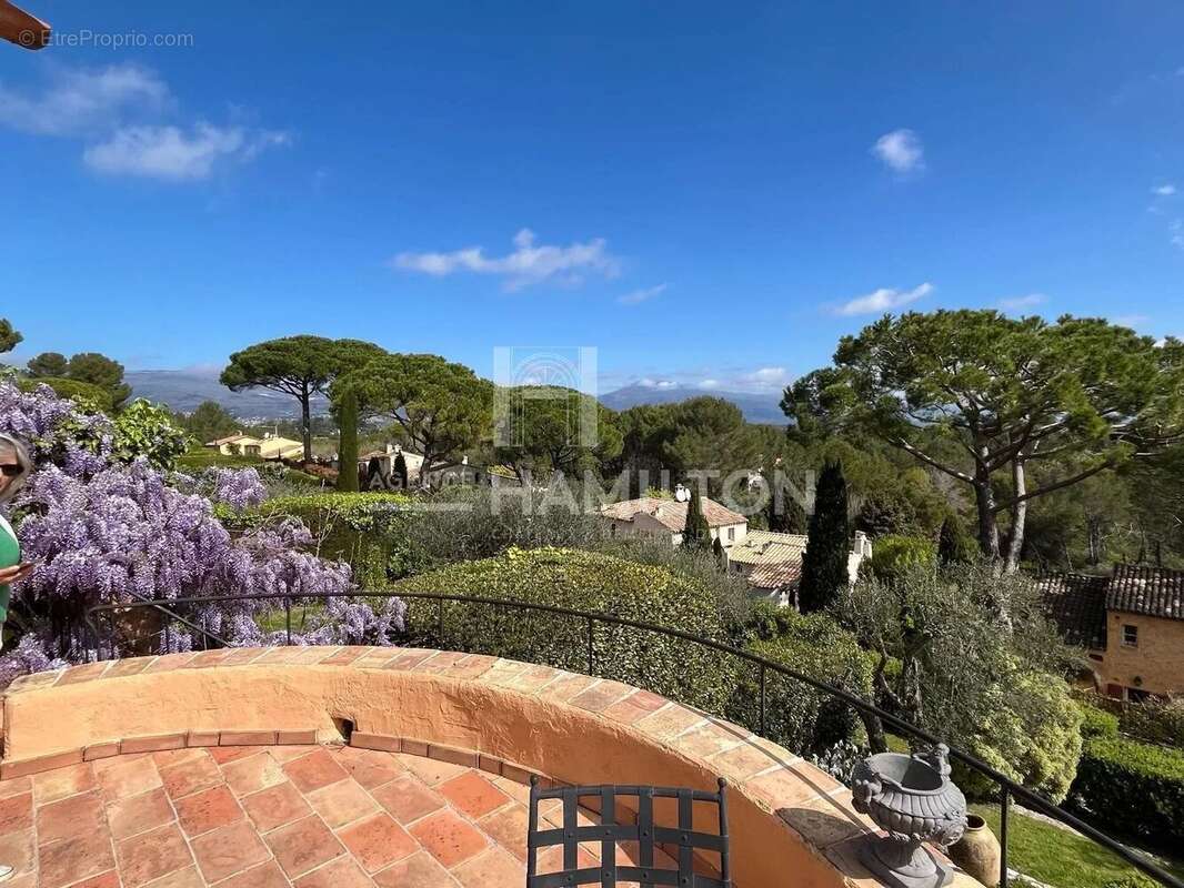 Maison à MOUANS-SARTOUX