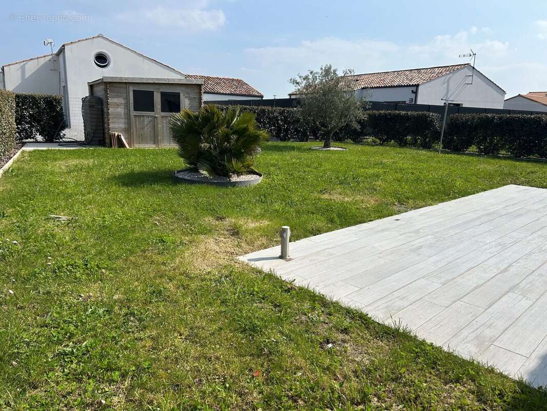 Maison à BEAUVOIR-SUR-MER