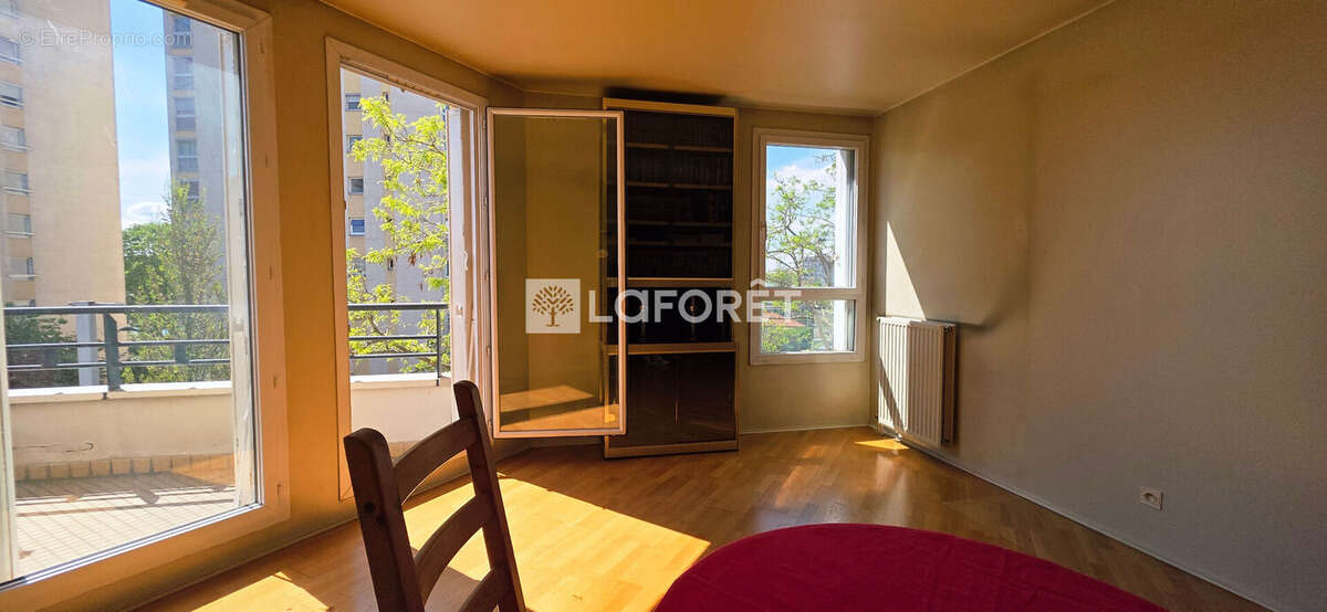 Appartement à SAINT-DENIS