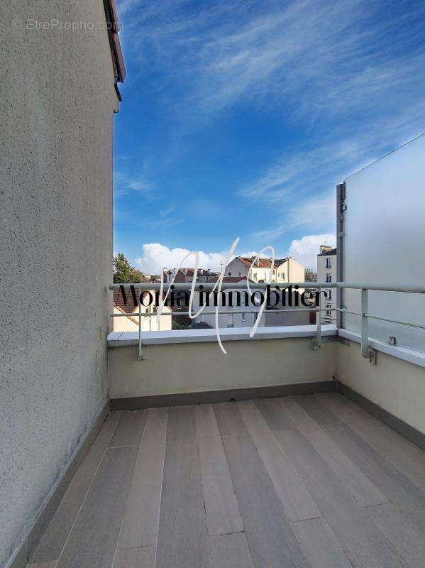 Appartement à AULNAY-SOUS-BOIS