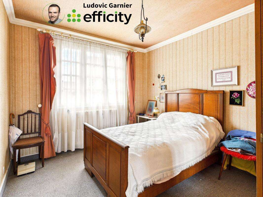 Maison à SAINT-HILAIRE-DU-HARCOUET