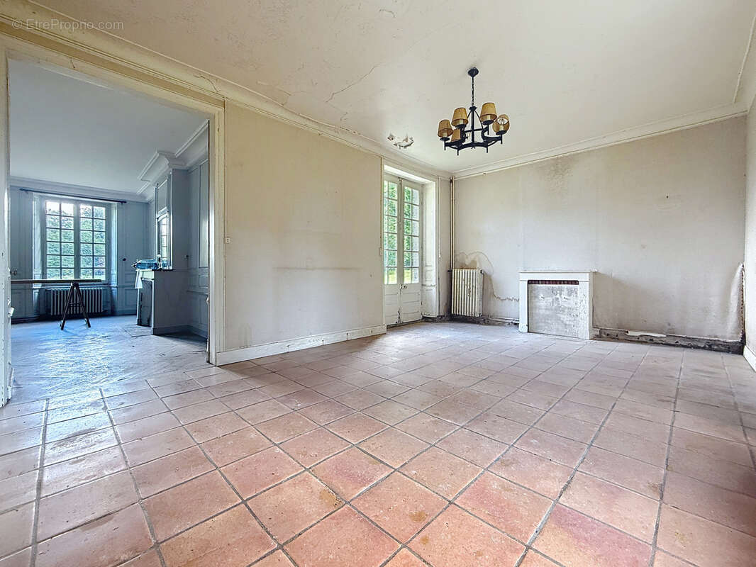 Maison à CHENEDOLLE