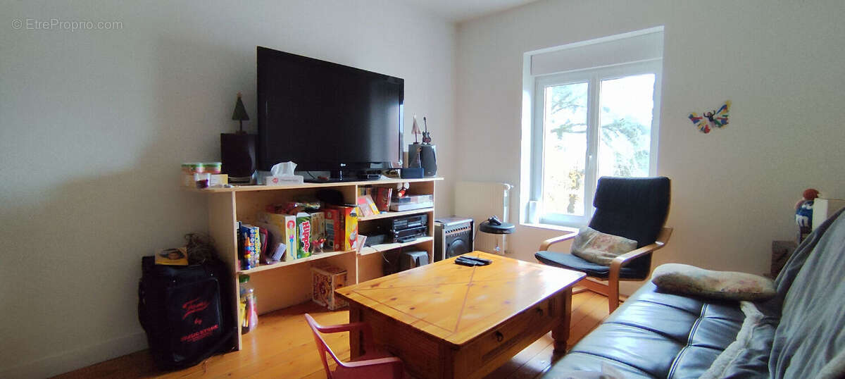 Maison à CHAMPROND-EN-GATINE