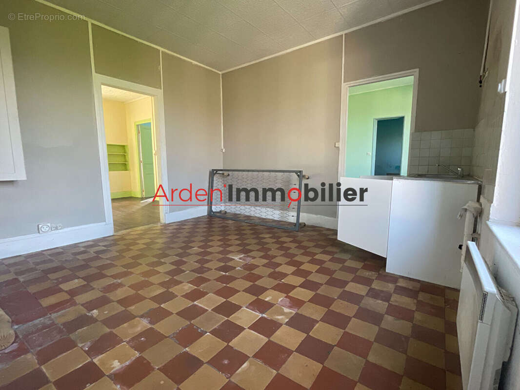 Appartement à LUCQUY