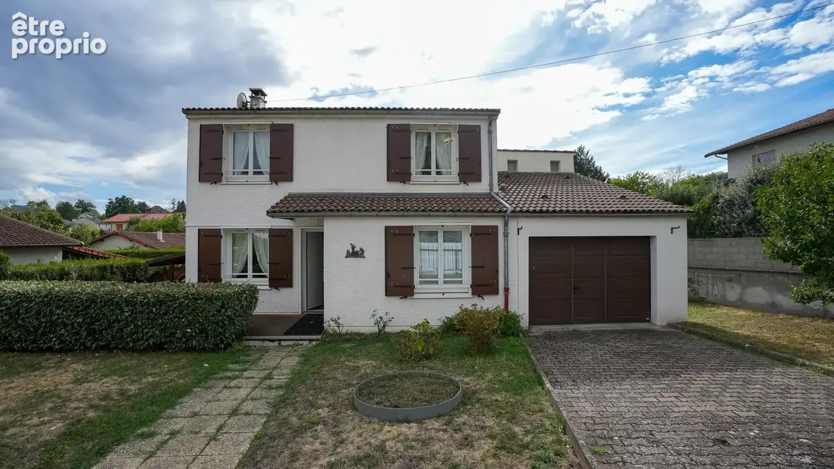 Maison 6 pièces 155 m² à vendre à Blanzat (63112) - photo 1