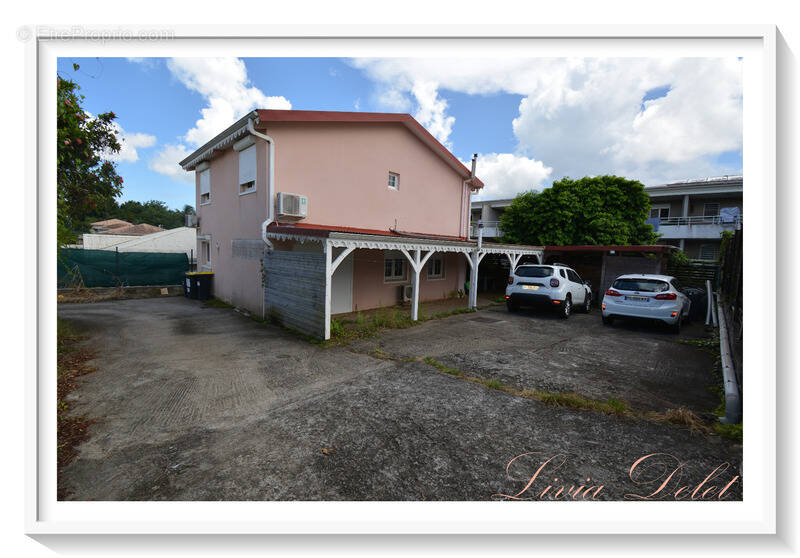 Maison à LE LAMENTIN