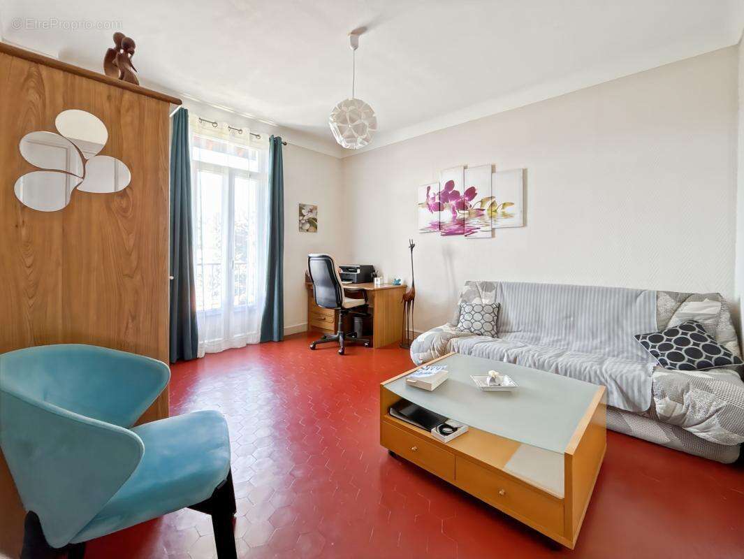 Maison à CHATEAU-ARNOUX-SAINT-AUBAN