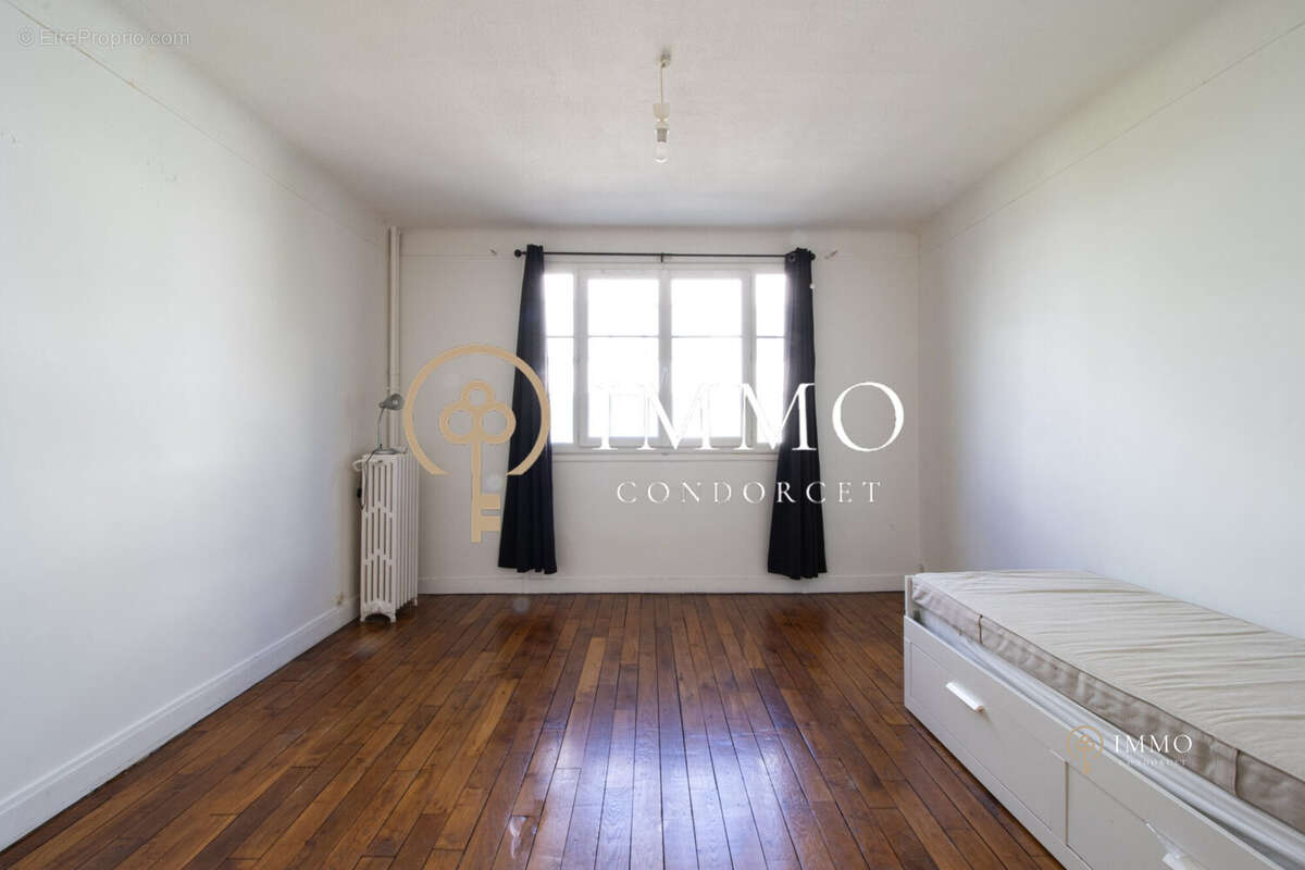 Appartement à MONTROUGE