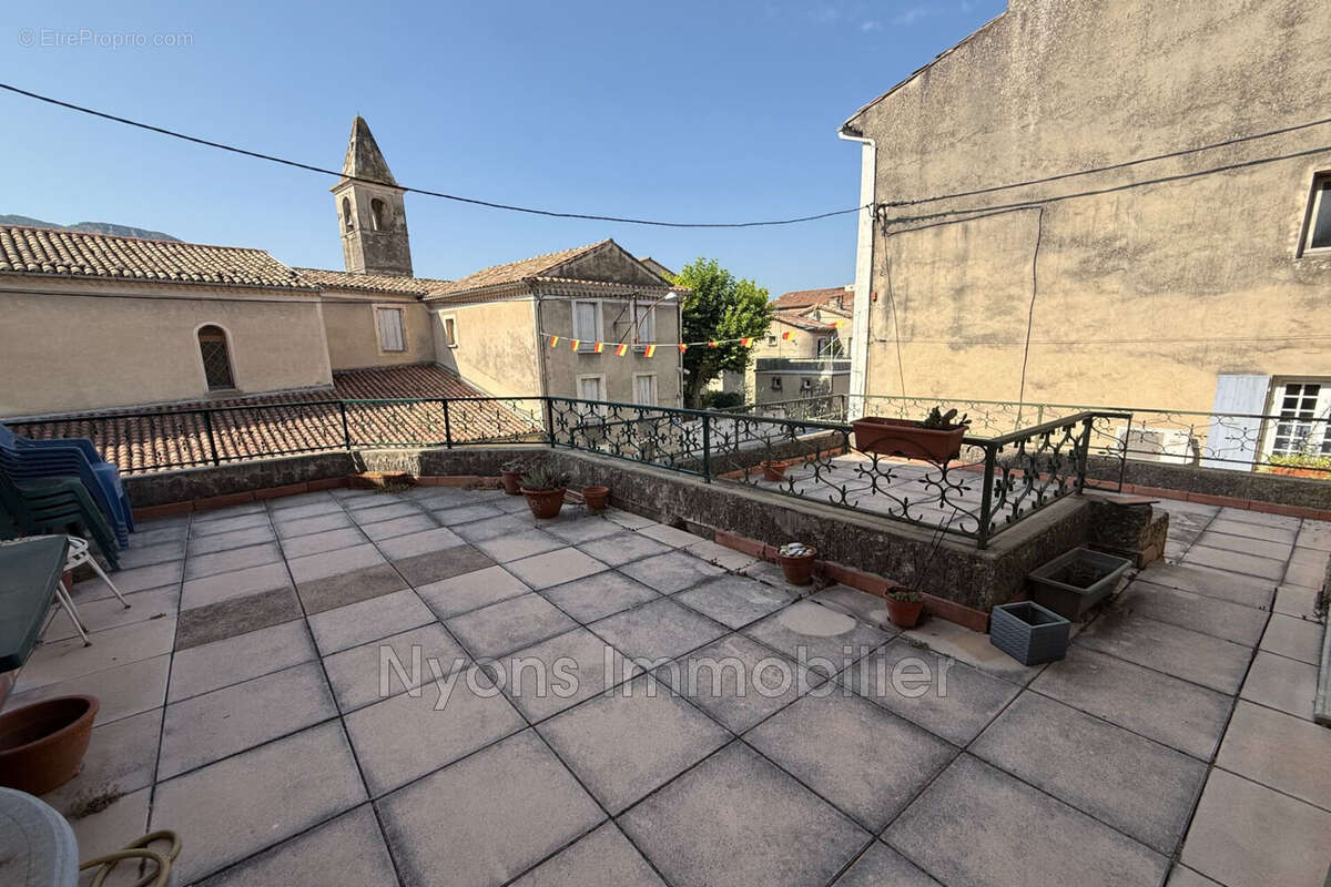 Maison à Nyons  - photo 3