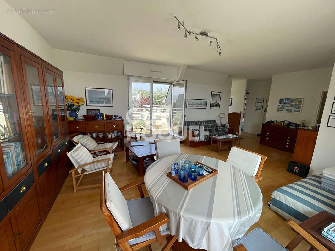 Appartement à SAINT-QUAY-PORTRIEUX