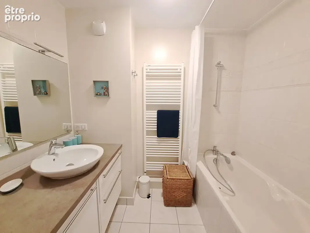 Appartement T3 de 71.20 m² avec balcon et garage dans résidence de standing - photo 8