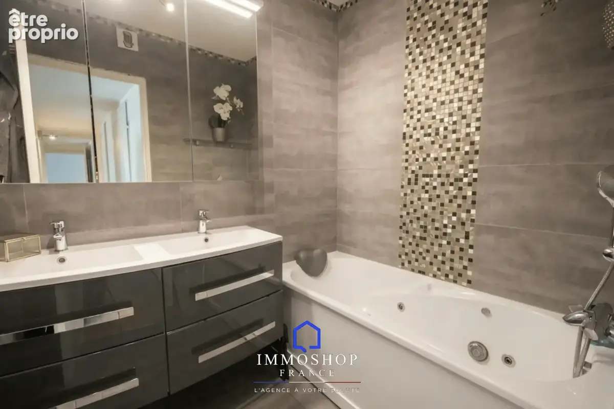 Appartement T5 123m2 - Le Prado 13008 Marseille - photo 13