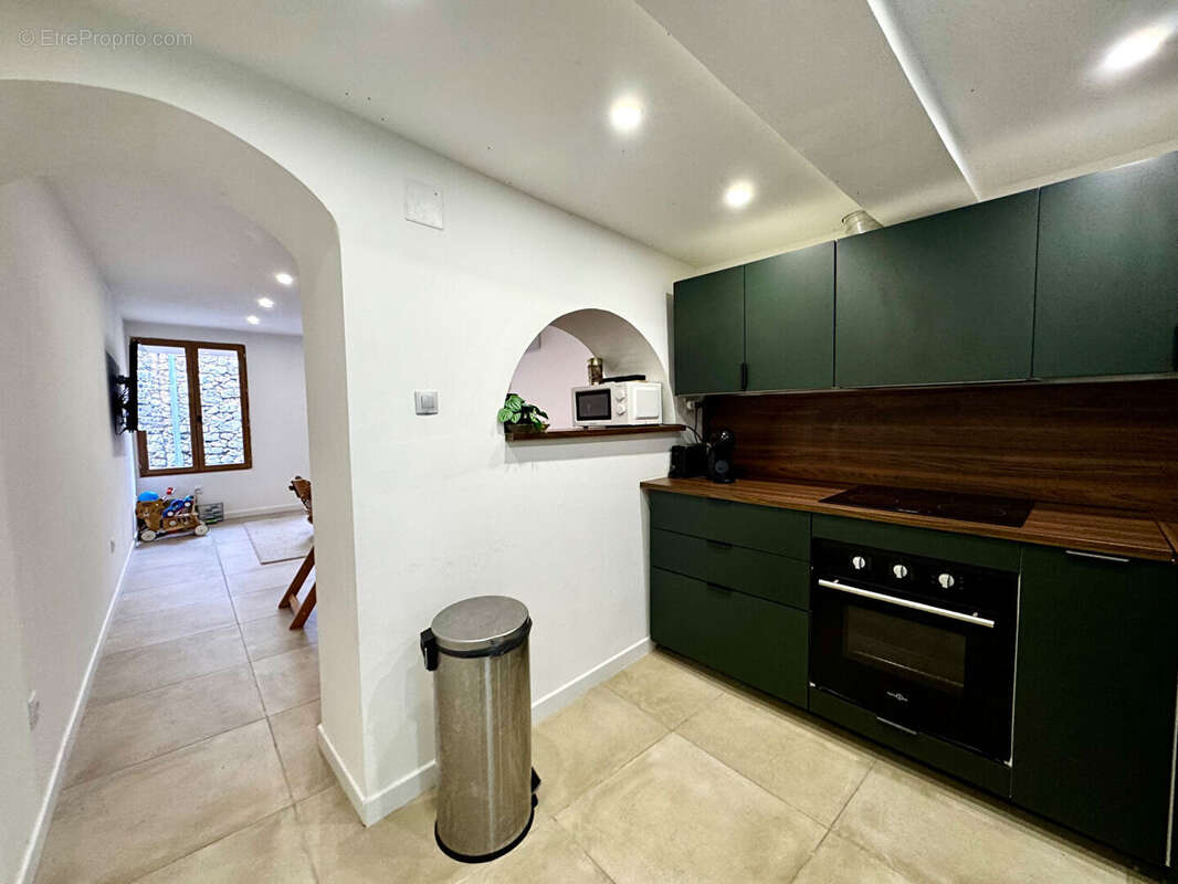 Maison à SAINT-MAXIMIN-LA-SAINTE-BAUME