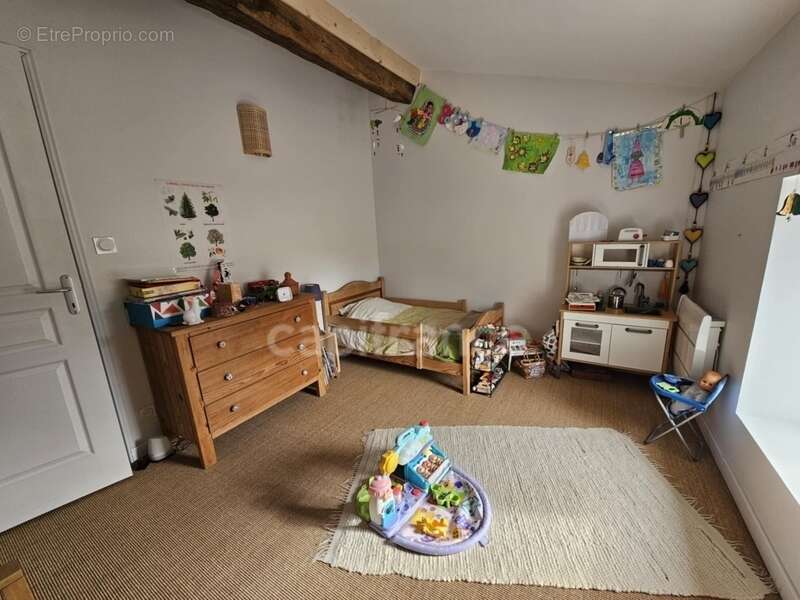 Maison à BERNAY-SAINT-MARTIN