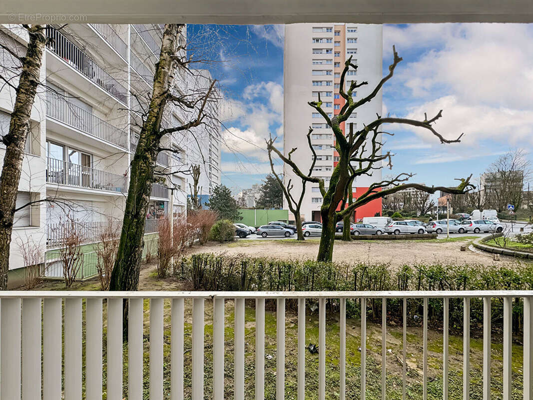 Appartement à ROSNY-SOUS-BOIS
