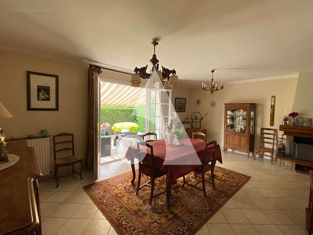 Maison à FRANCONVILLE