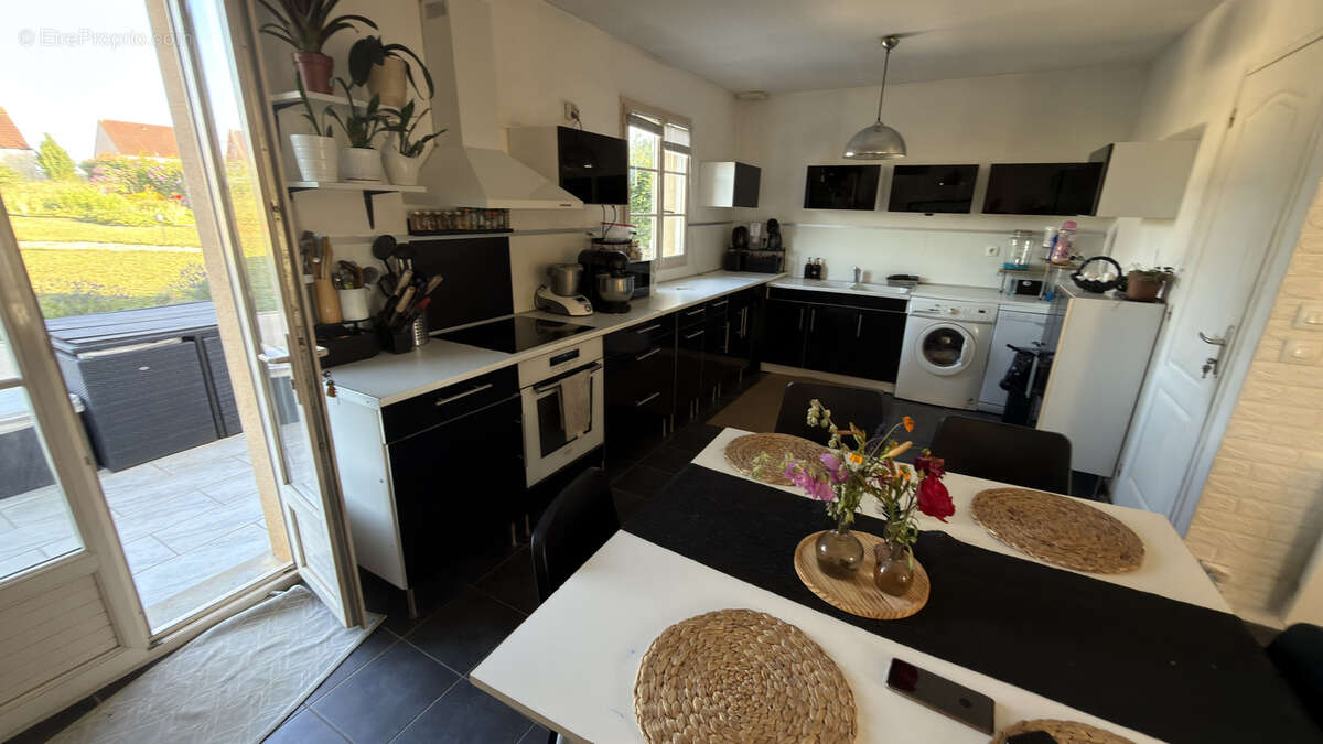 Pavillon de plain pied avec grand terrain à Coutarnoux (89440) au prix de 184 575 € F.A.I. - photo 31