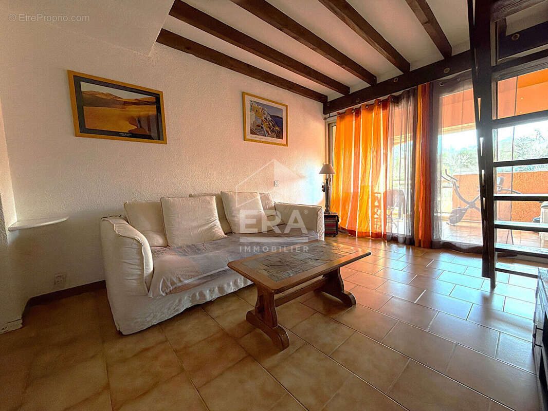 Appartement à VILLENEUVE-LOUBET