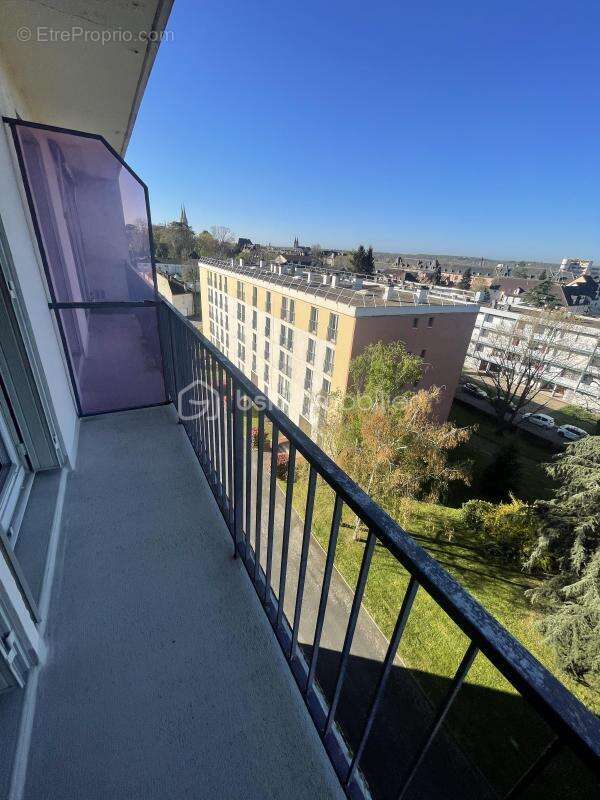 Appartement à MOULINS