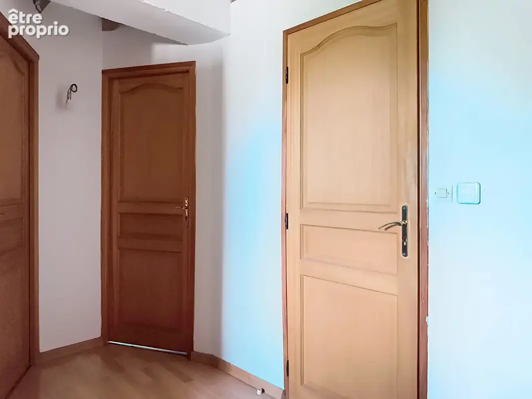 Ensemble immobilier 6 pièces 147m² - photo 12