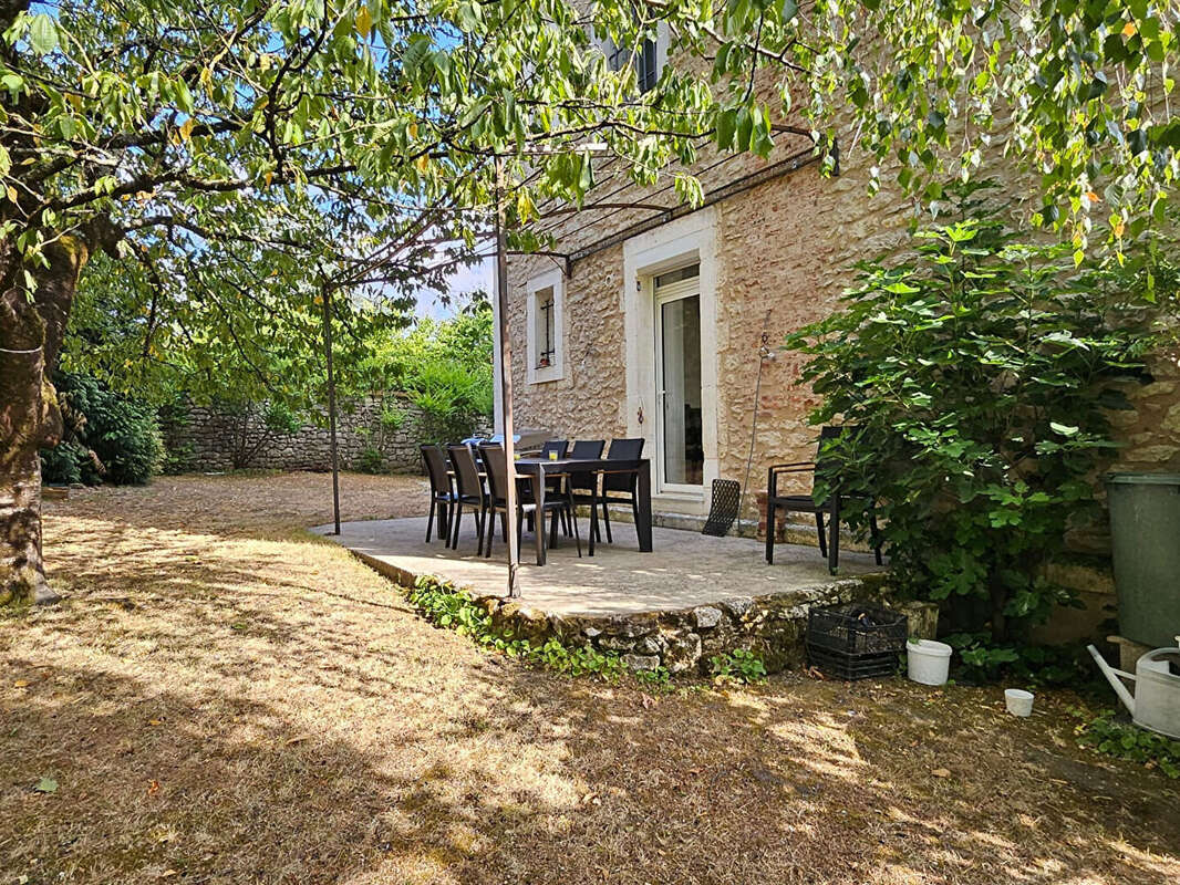 Magnifique maison de ville en Pierre - photo 16