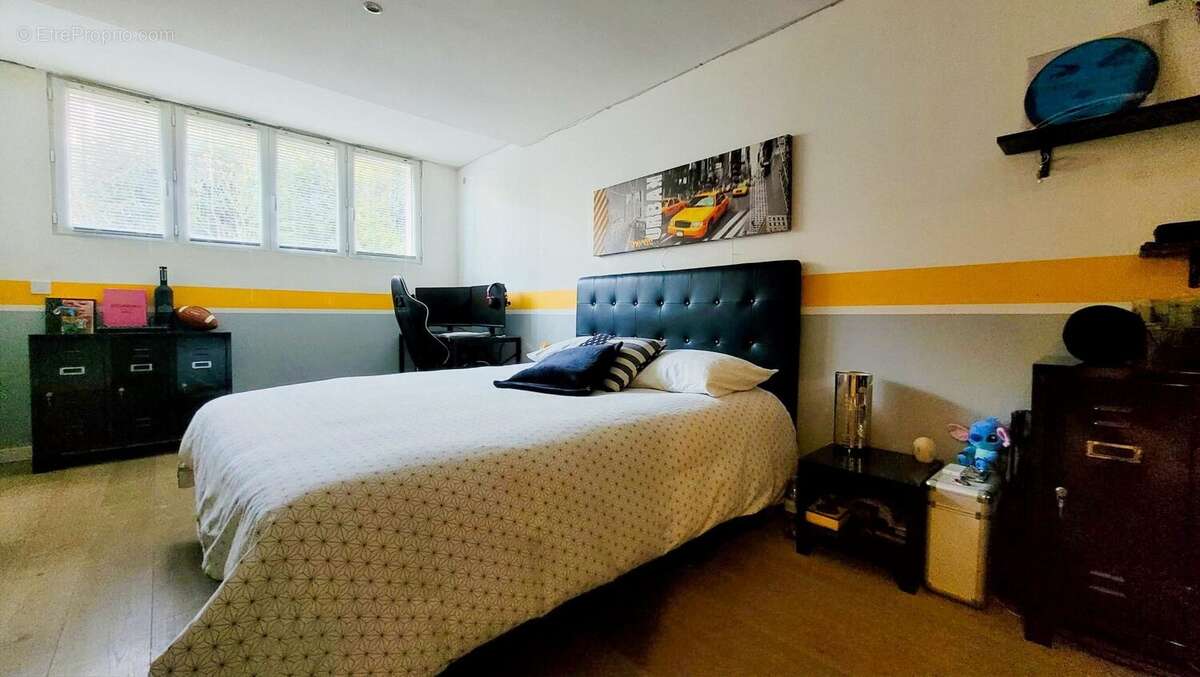 Maison à NANTERRE