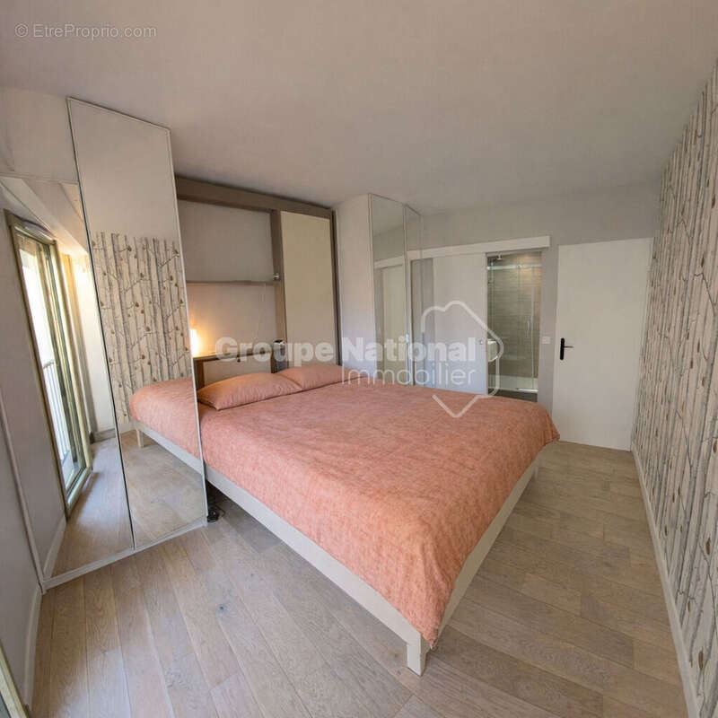 Appartement à VERSAILLES