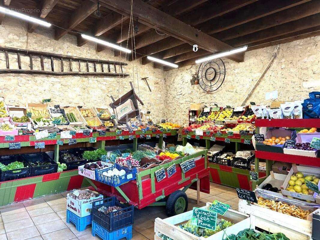 Commerce à CLAPIERS