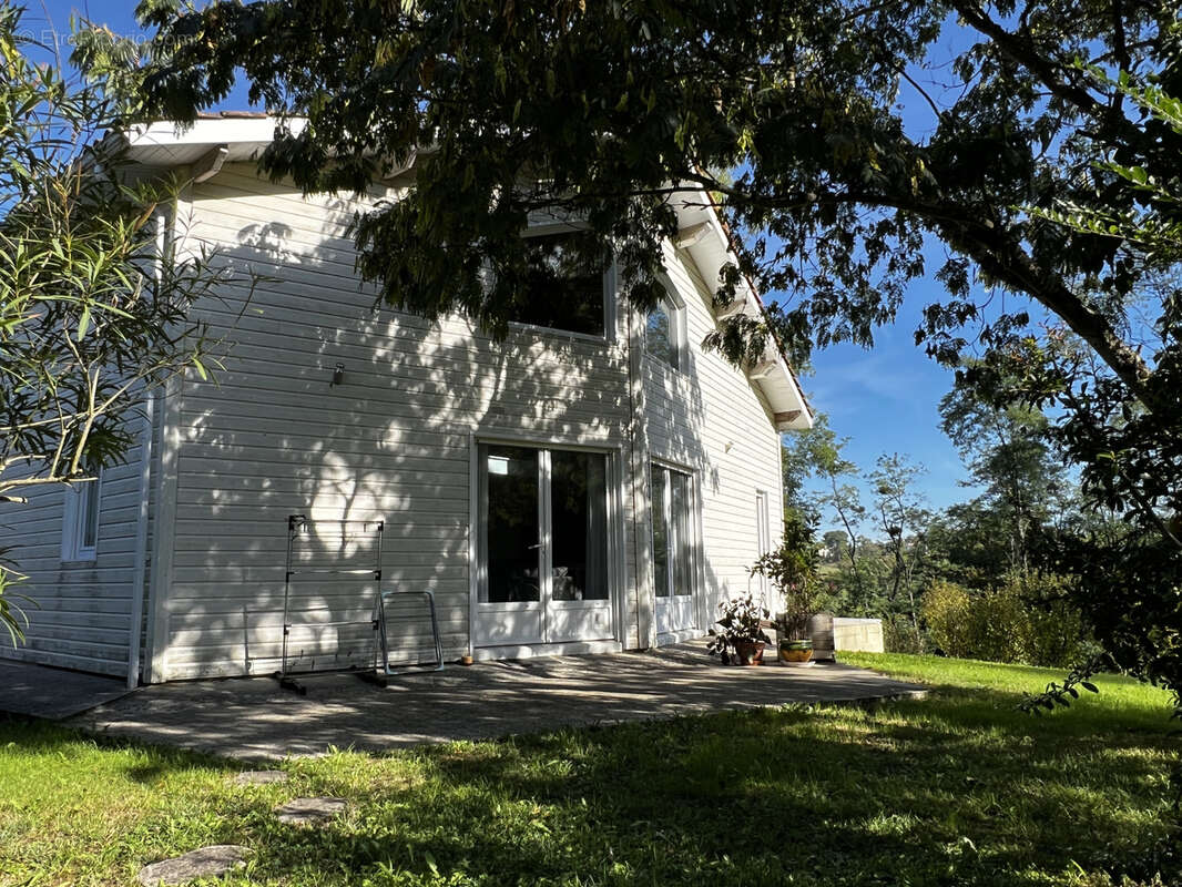 Maison à LE PIAN-SUR-GARONNE