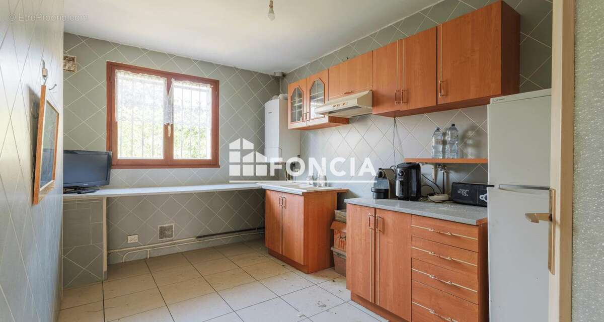 Appartement à LE PLESSIS-TREVISE