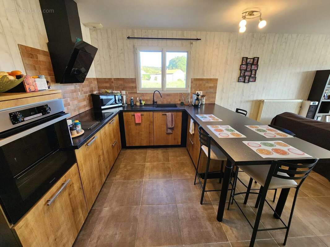 Maison à CHELLE-DEBAT