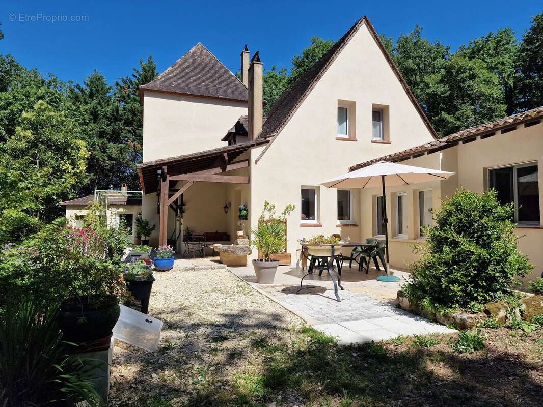 Maison à SIGOULES