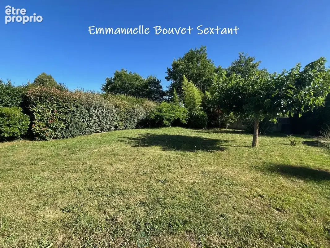 Maison contemporaine de plain-pied, 4 chambres, 2 sde, 2 wc, double-garage, 2000 m² de terrain - photo 5