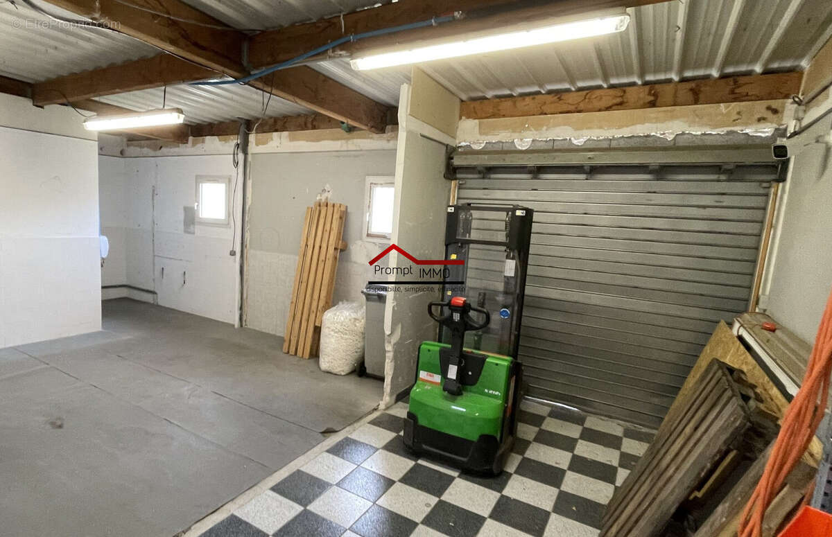 Commerce à PONTCHARRA-SUR-TURDINE