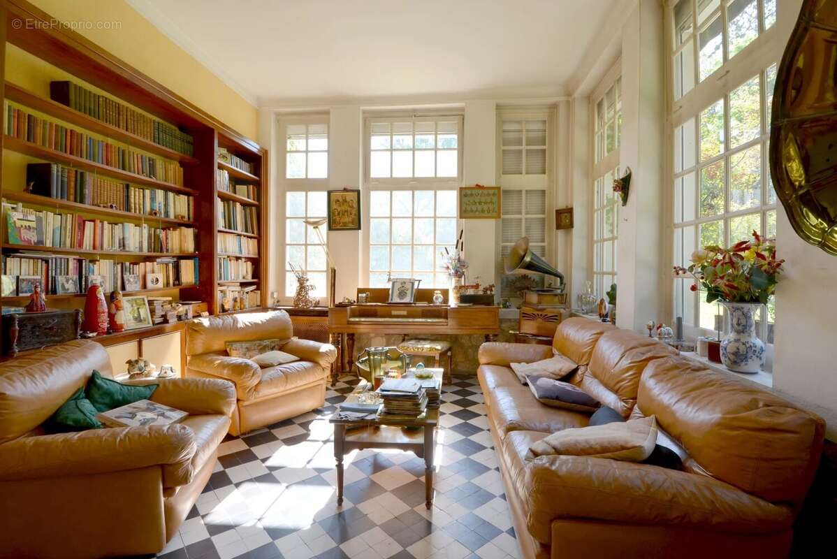 Maison à CROISSY-SUR-SEINE