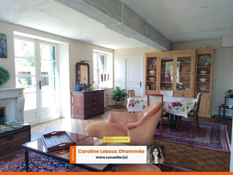 À 5 min de Bellême – Élégante maison de famille de 285 m² avec dépendance et DPE C - photo 4