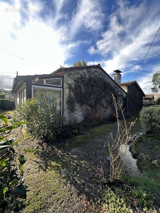Maison à TALAIS