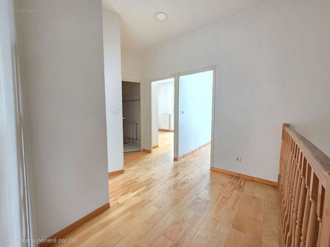 Duplex  hyper-centre Saint-Etienne T3  de 70m² - photo 2