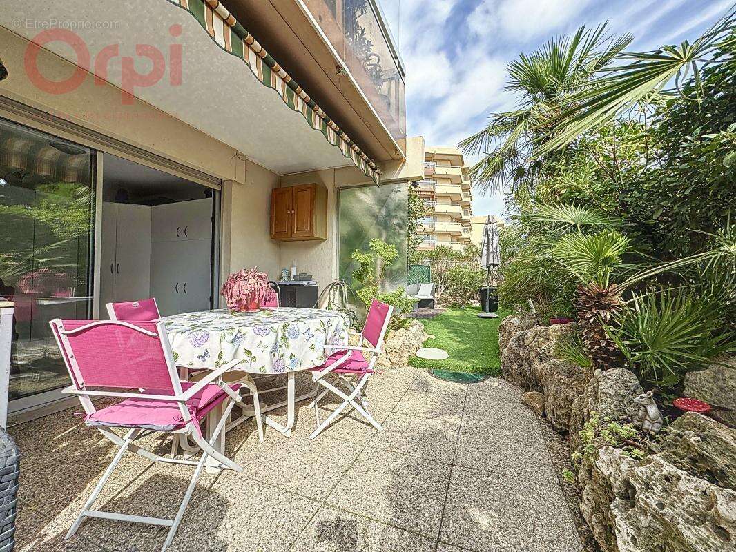 Appartement à FREJUS