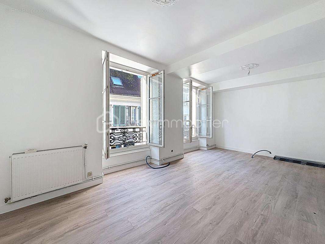 Appartement à RUEIL-MALMAISON